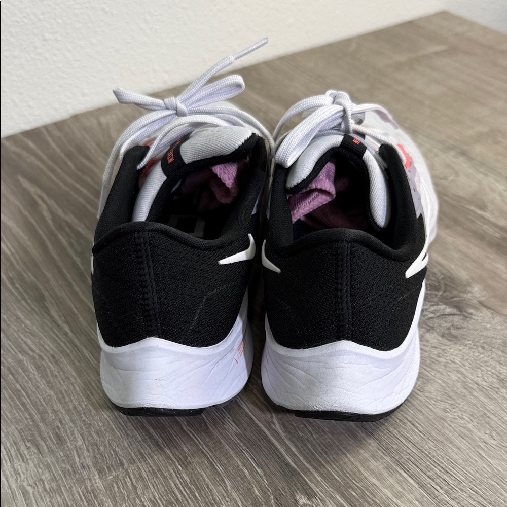 Nike White, Black & Coral Athletic Running Shoes - Picture 4 of 8